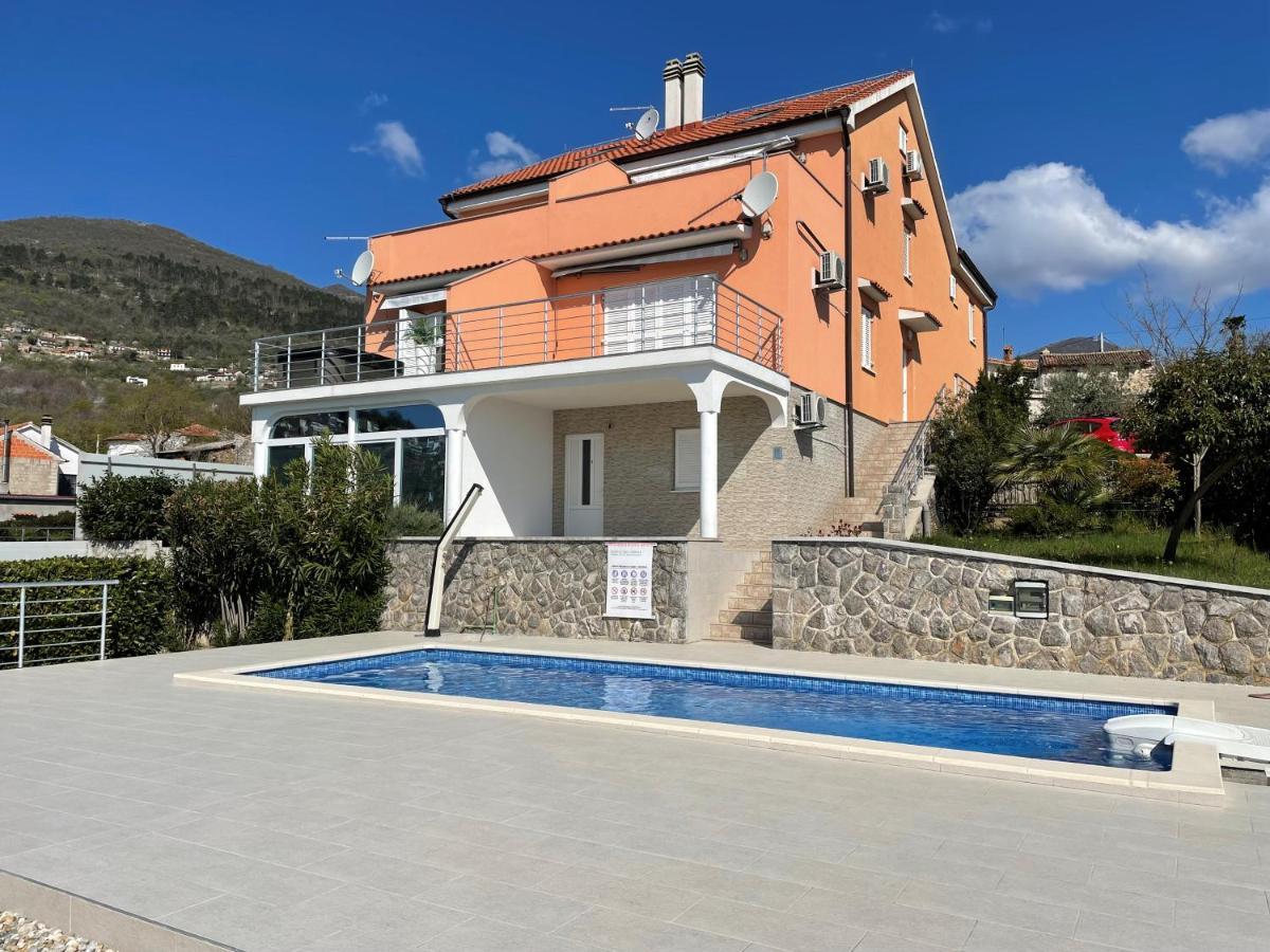 Rock'n'jazz With Swimming Pool And Beautiful Sea View