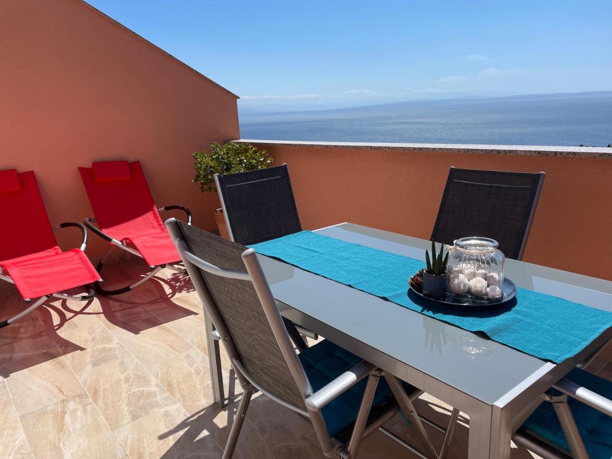 Rock'n'jazz With Swimming Pool And Beautiful Sea View Apartment *