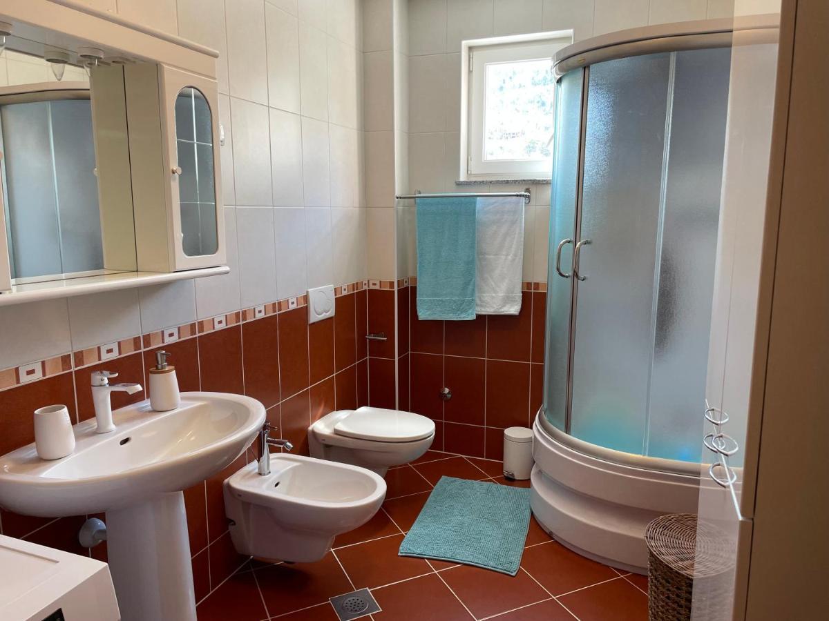 Apartment Rock'n'jazz With Swimming Pool And Beautiful Sea View Poljane